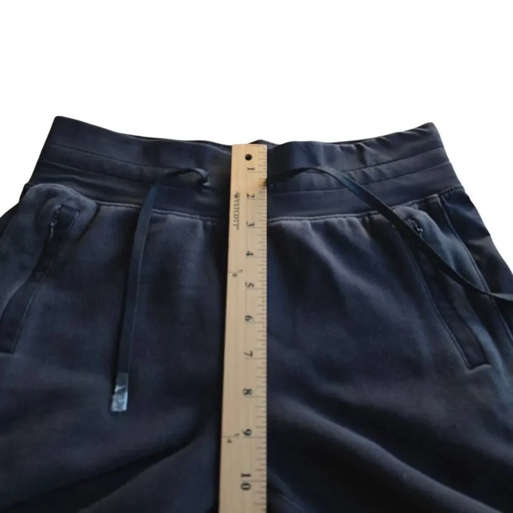Lululemon womens Sz 4 wash black high Rise Scuba jogger pants